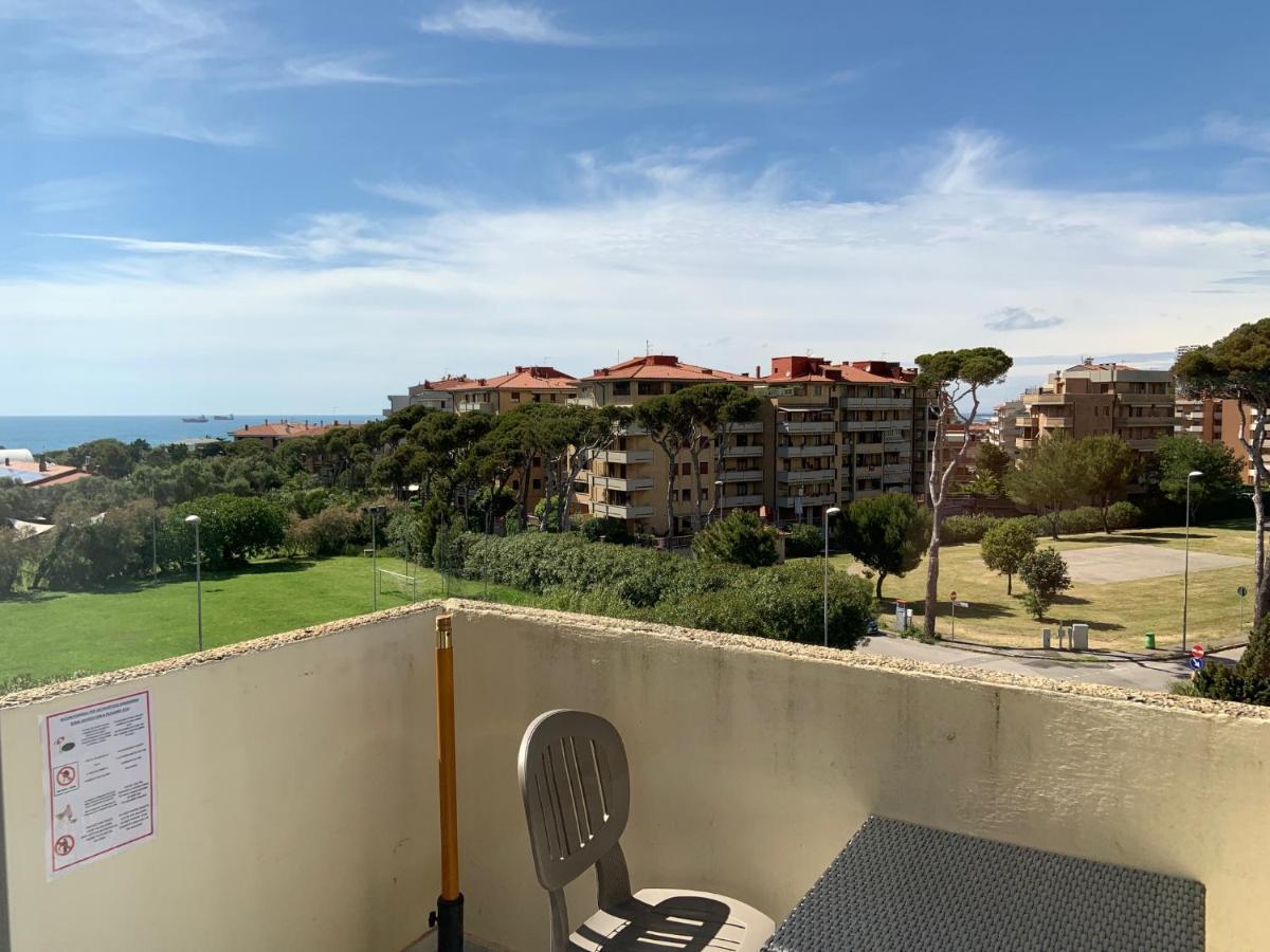 Suites Marilia Apartments Pool Side - Suite Livorno Holiday Home Group מראה חיצוני תמונה