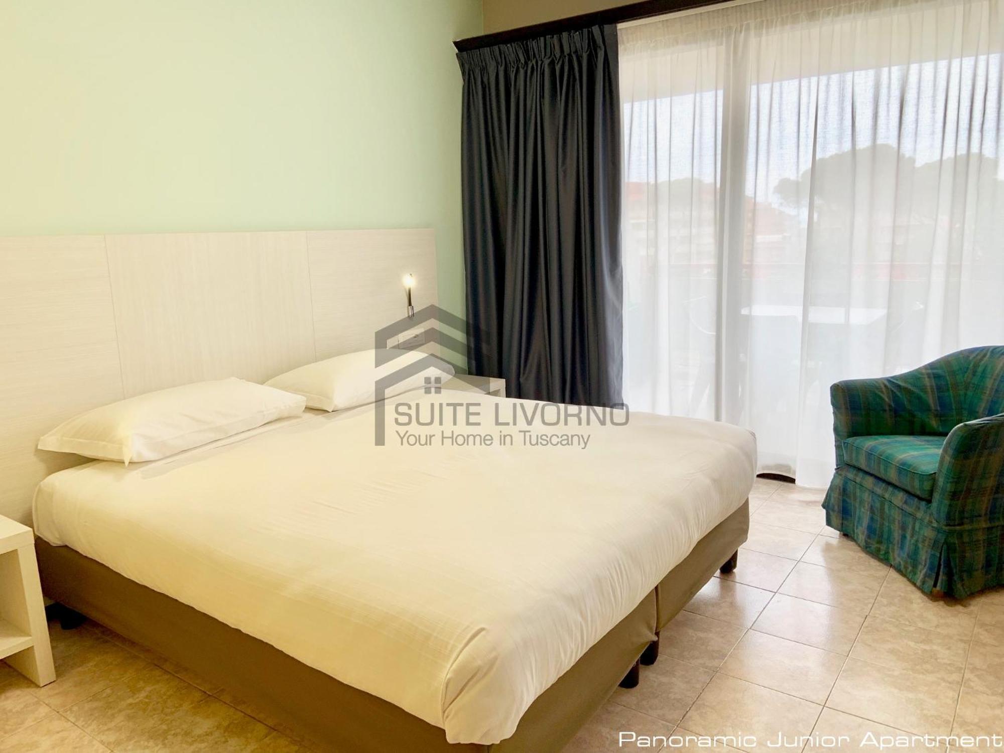 Suites Marilia Apartments Pool Side - Suite Livorno Holiday Home Group מראה חיצוני תמונה