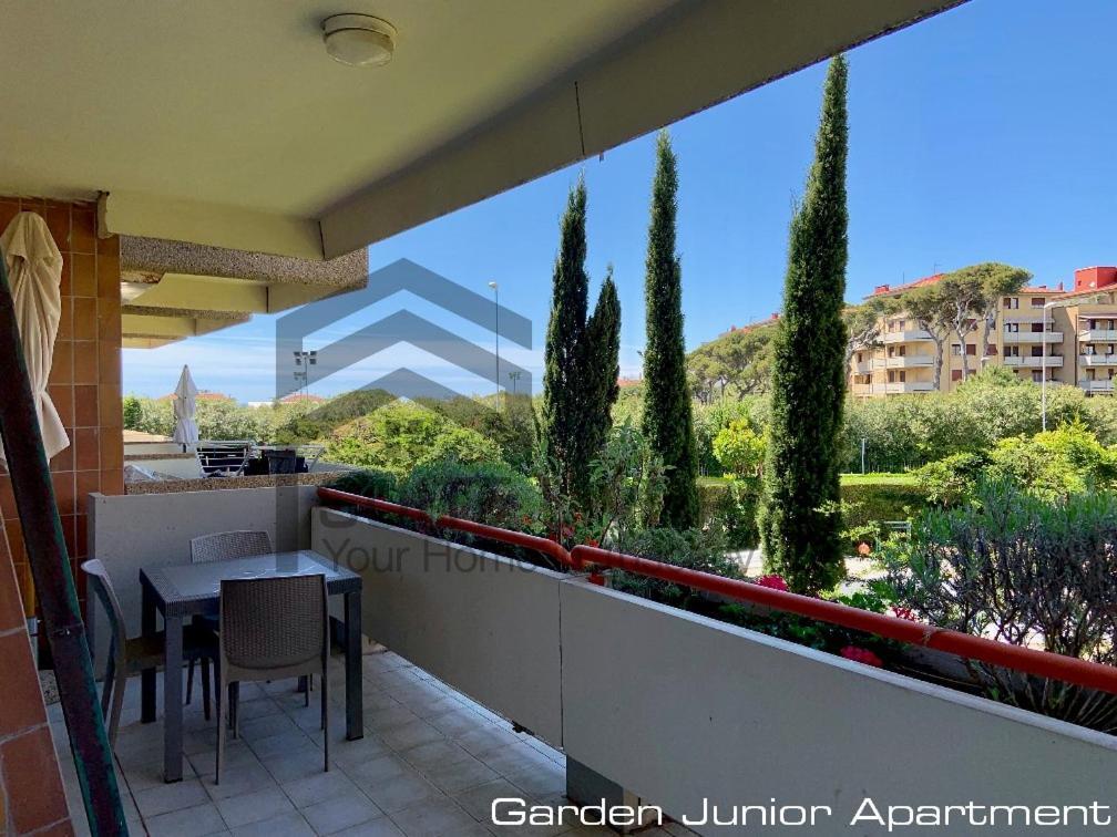 Suites Marilia Apartments Pool Side - Suite Livorno Holiday Home Group מראה חיצוני תמונה