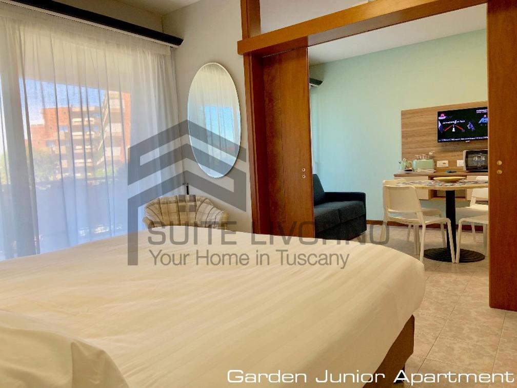 Suites Marilia Apartments Pool Side - Suite Livorno Holiday Home Group מראה חיצוני תמונה
