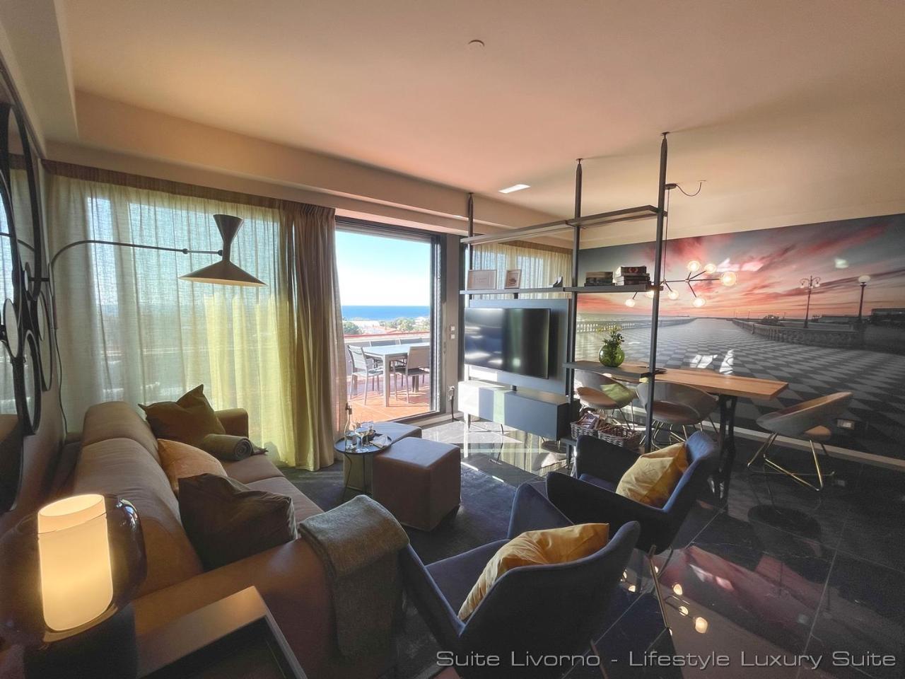 Suites Marilia Apartments Pool Side - Suite Livorno Holiday Home Group מראה חיצוני תמונה