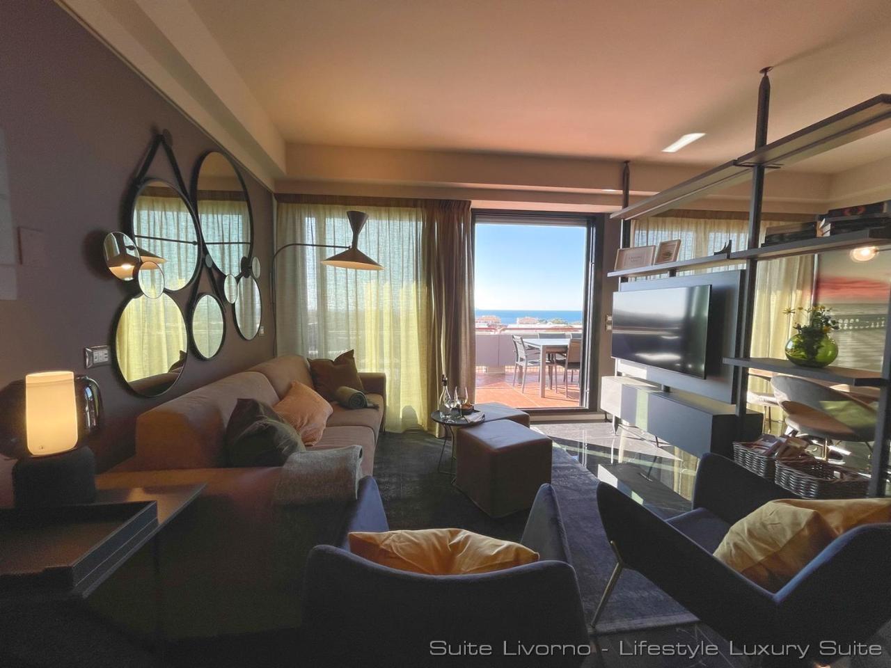 Suites Marilia Apartments Pool Side - Suite Livorno Holiday Home Group מראה חיצוני תמונה