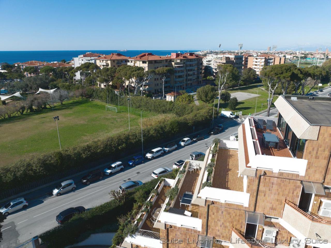 Suites Marilia Apartments Pool Side - Suite Livorno Holiday Home Group מראה חיצוני תמונה